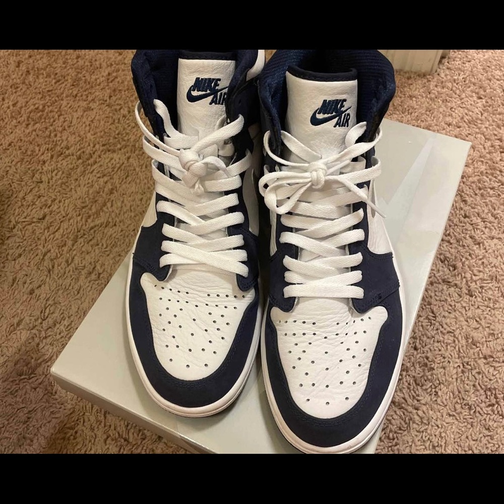 Jordan 1s - Picture 4 of 4